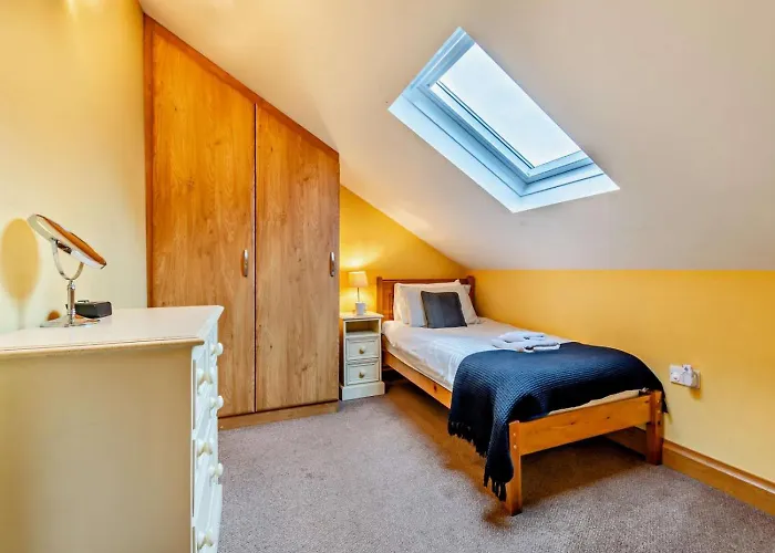 4 Bed In Oc-83055 Casa de Férias