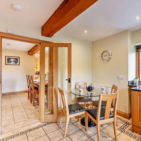 Casa vacanze 4 Bed In Oc-83055 *